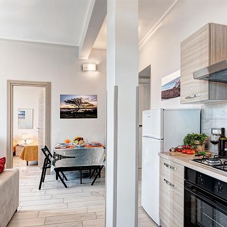 Giggino'S Flat - Live Like A Local Apartment Napoli Exterior foto