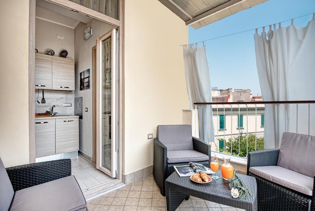 Giggino'S Flat - Live Like A Local Apartment Napoli Exterior foto